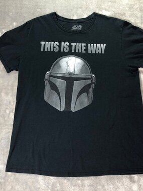 Star Wars Mandalorian Mens T Shirt Sz Large - This Is The Way